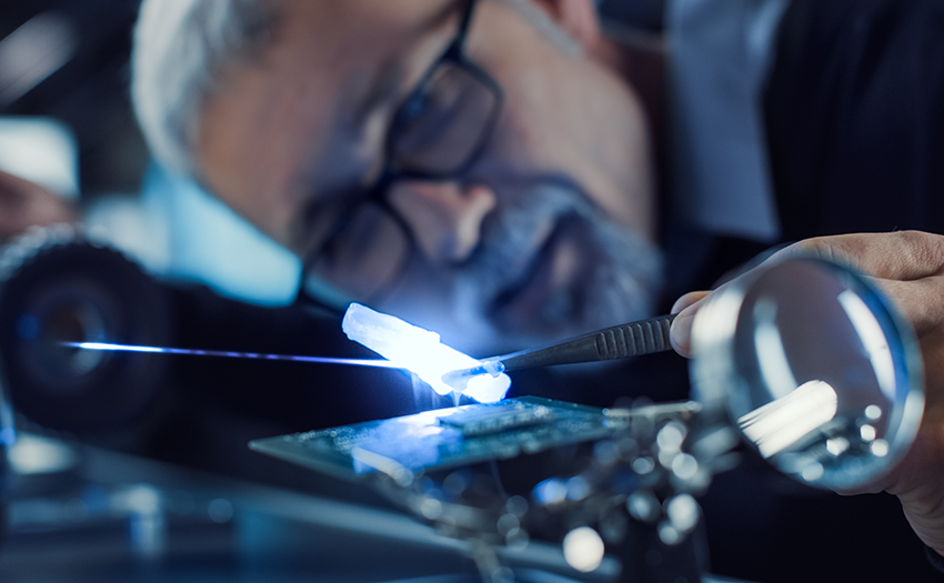 Enhancing Image Quality with Melt-Fit Technology: Customizing Optics to Material Variations