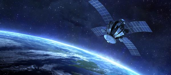 Excelitas bietet weltraumqualifizierte Zeitstandards für die GPS-Synchronisation sowie Weltraumsolarzellen-Deckgläser, Reflektoren für das Solarmanagement und Optiken für die Erdbeobachtung und die Kommunikation im freien Weltraum