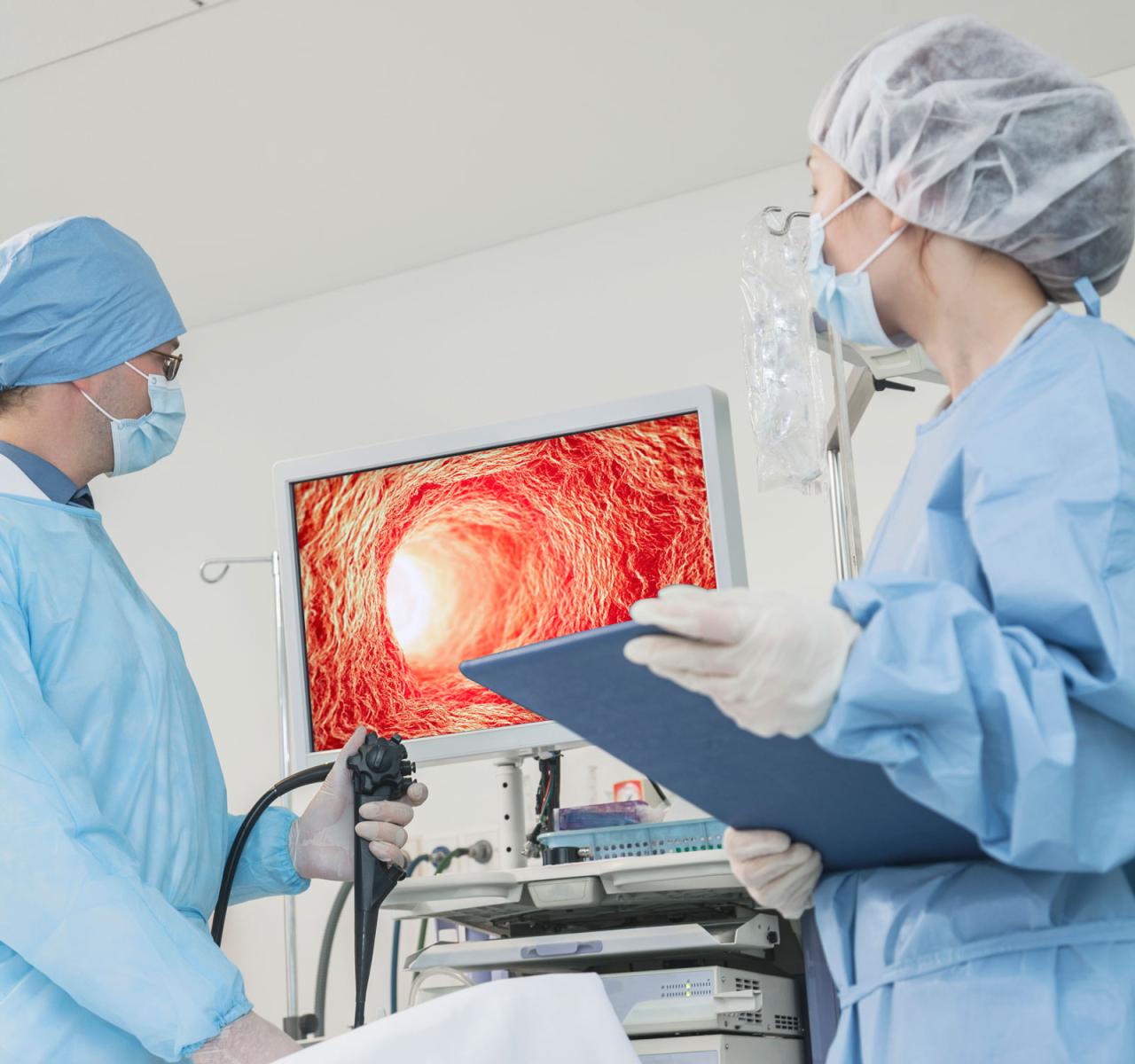L'éclairage DEL est utilisé en endoscopie, un acte médical minimalement effractif utilisé pour voir l'intérieur du corps ou en obtenir une image à des fins chirurgicales ou diagnostiques.