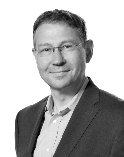 Jörg Wöll