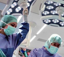 Individuell angepasste medizinische LED-Lösungen von Excelitas für die chirurgische Beleuchtung